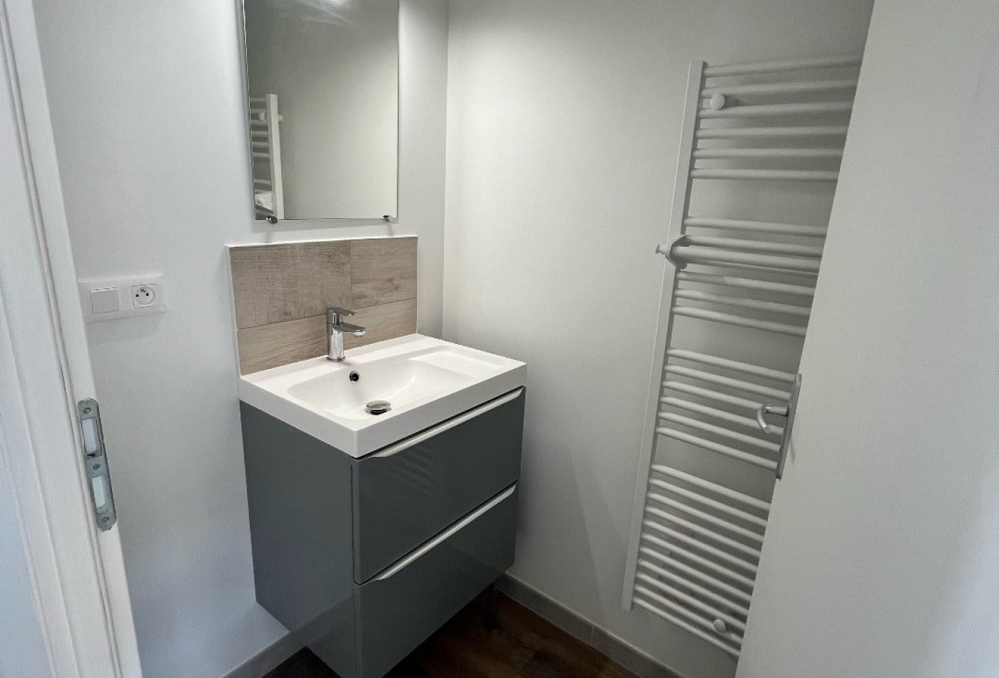 location Appartement Burie - Photo 5