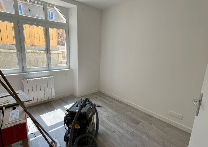 location Appartement Burie