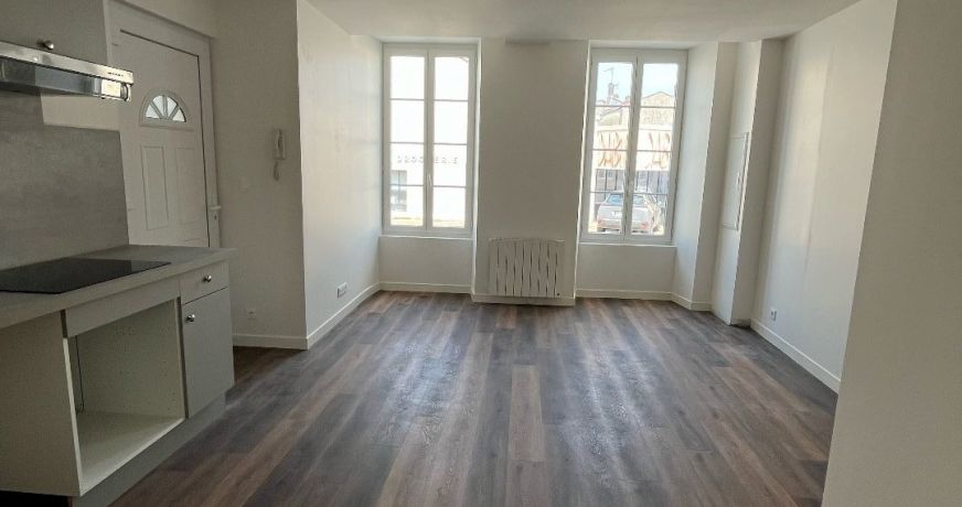 location Appartement Burie