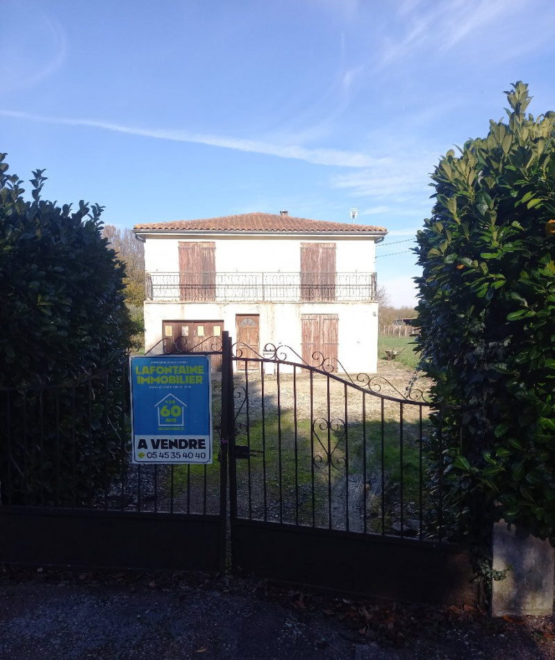 vente Maison Cherves Richemont - Photo 1