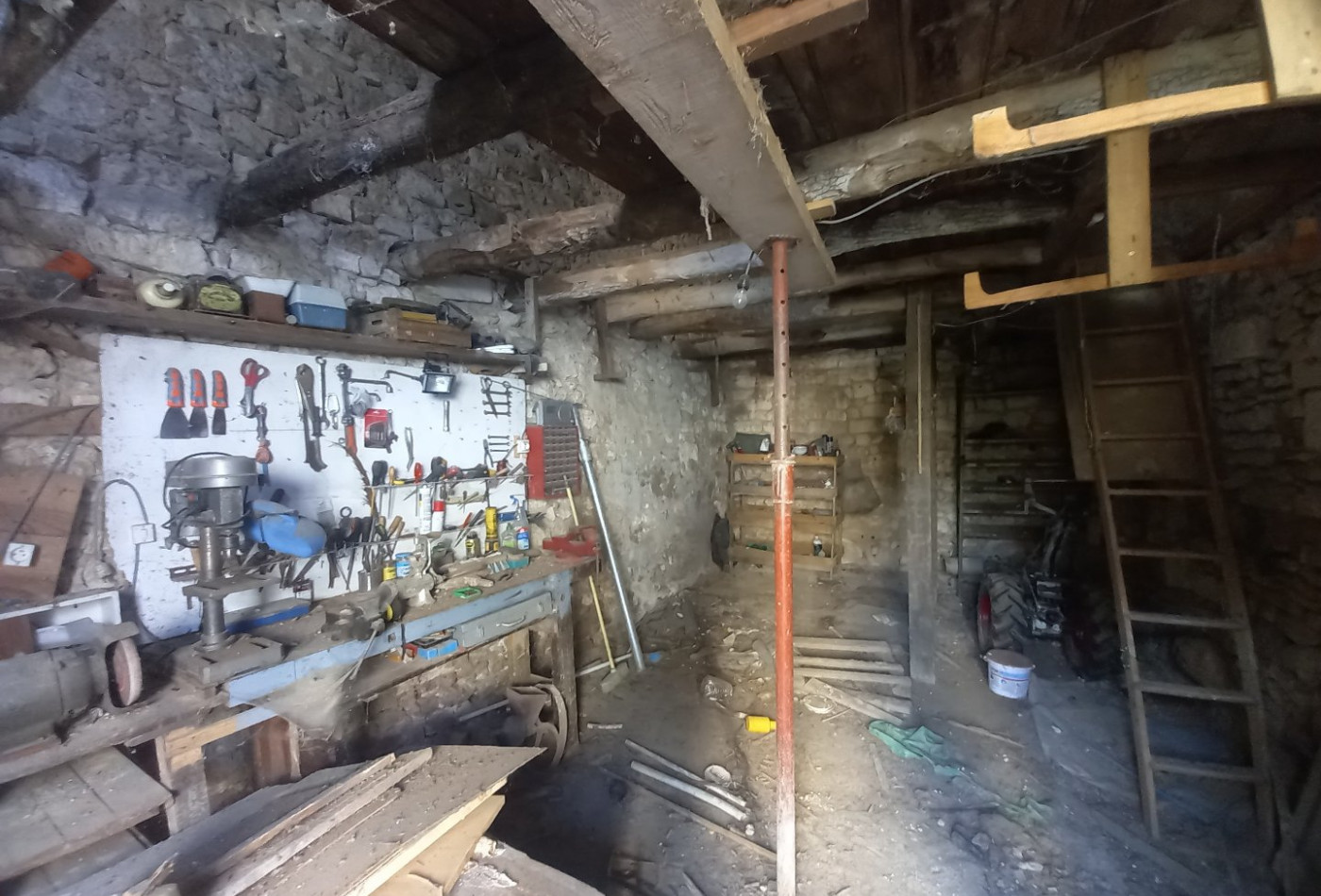 vente Garage Bourg Charente - Photo 3