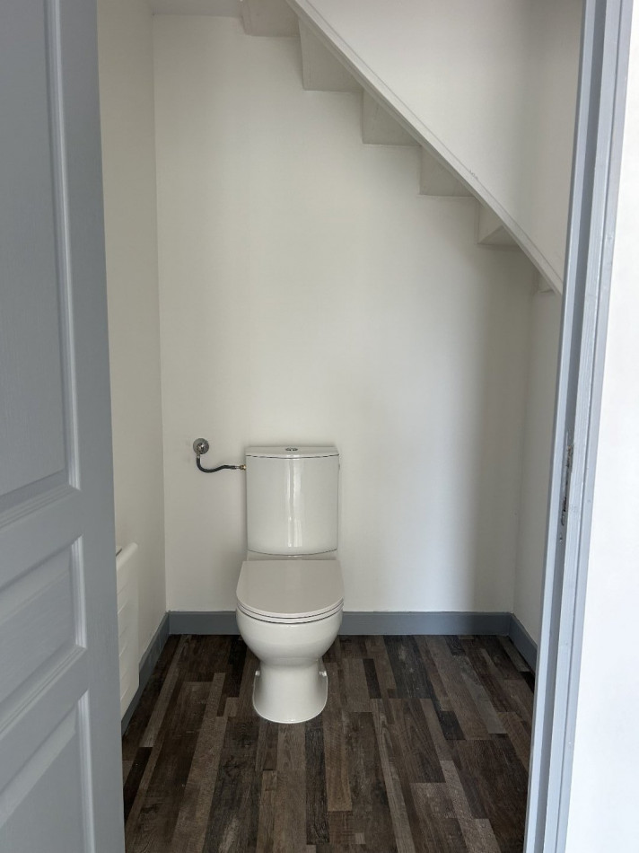 location Maison Ars - Photo 8