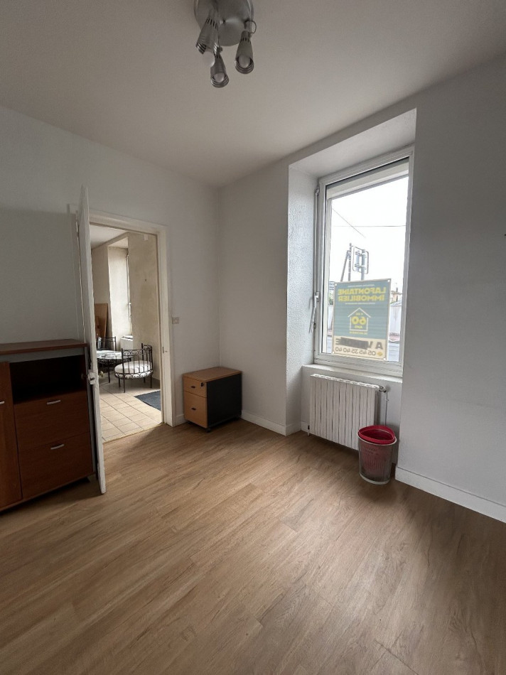 location Bureau Cognac - Photo 4