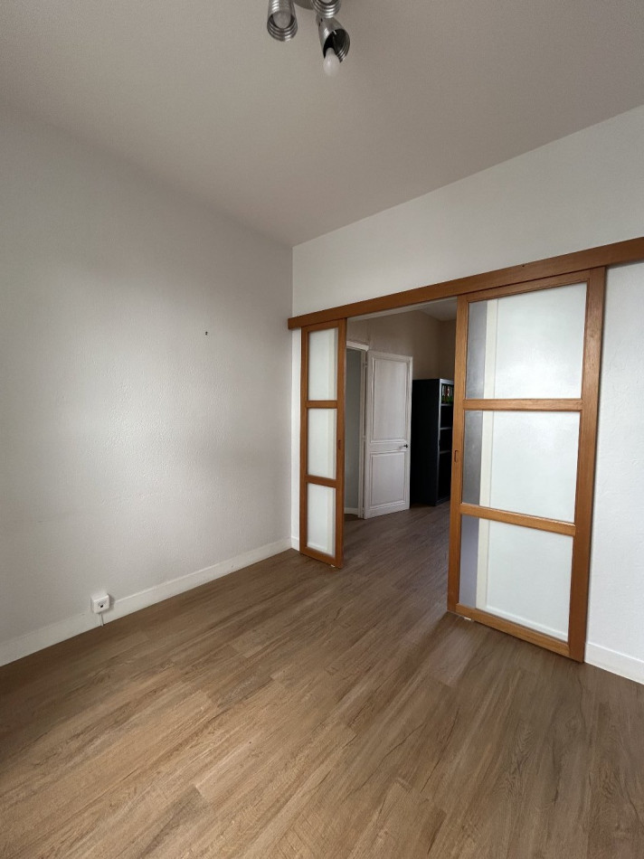 location Bureau Cognac - Photo 3