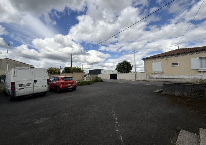 location Bureau Cognac