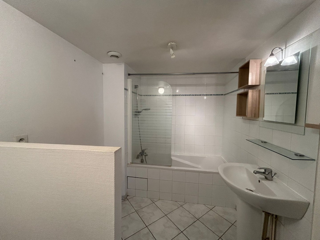 location Appartement Cognac - Photo 5