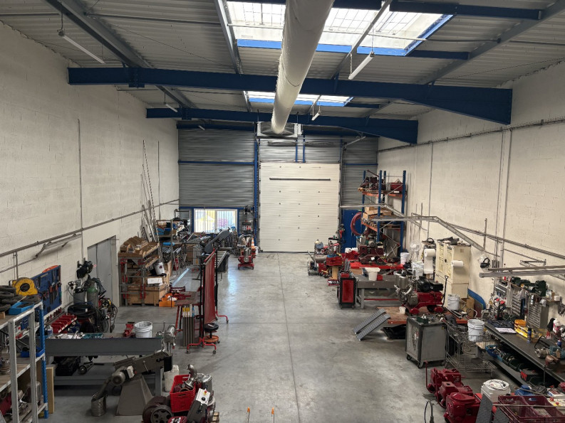 vente Bâtiment Salles D'angles - Photo 5