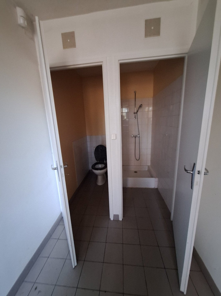 vente Atelier Gensac La Pallue - Photo 9