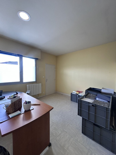 location Bureau Cognac - Photo 9