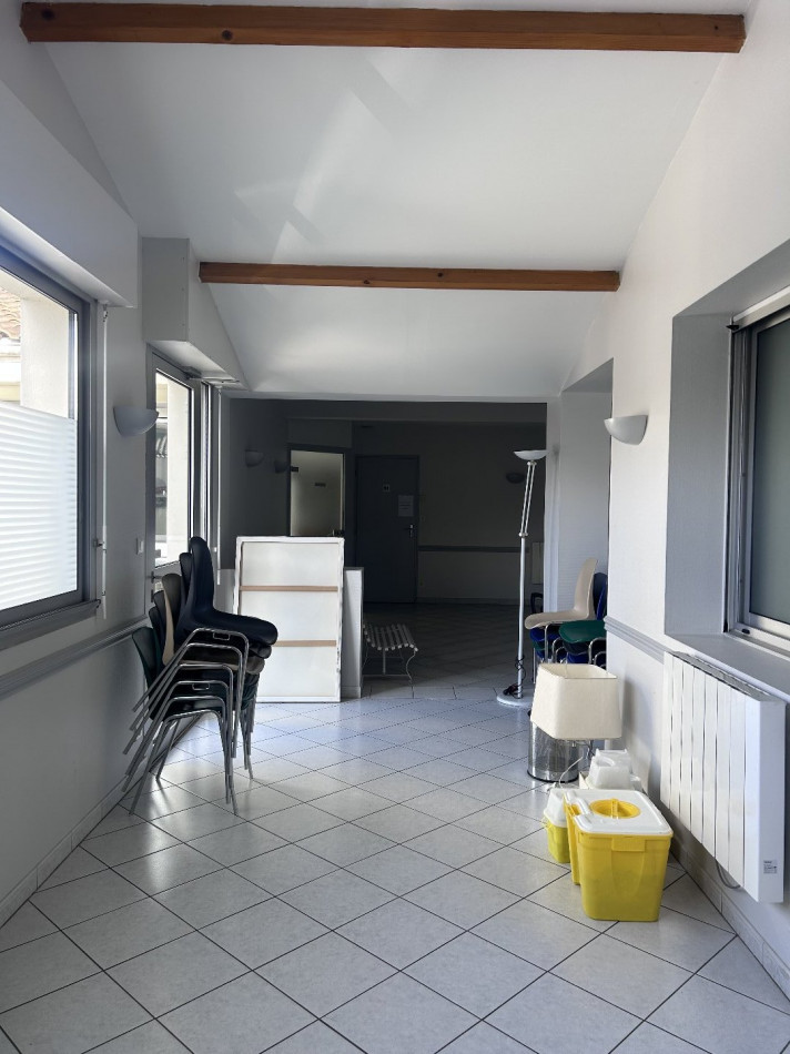 location Bureau Cognac - Photo 3