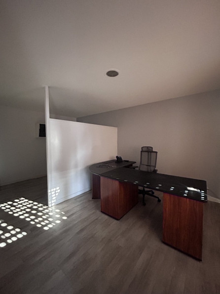 location Bureau Cognac - Photo 7