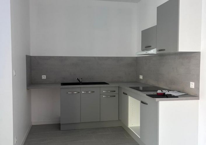 location Appartement Burie