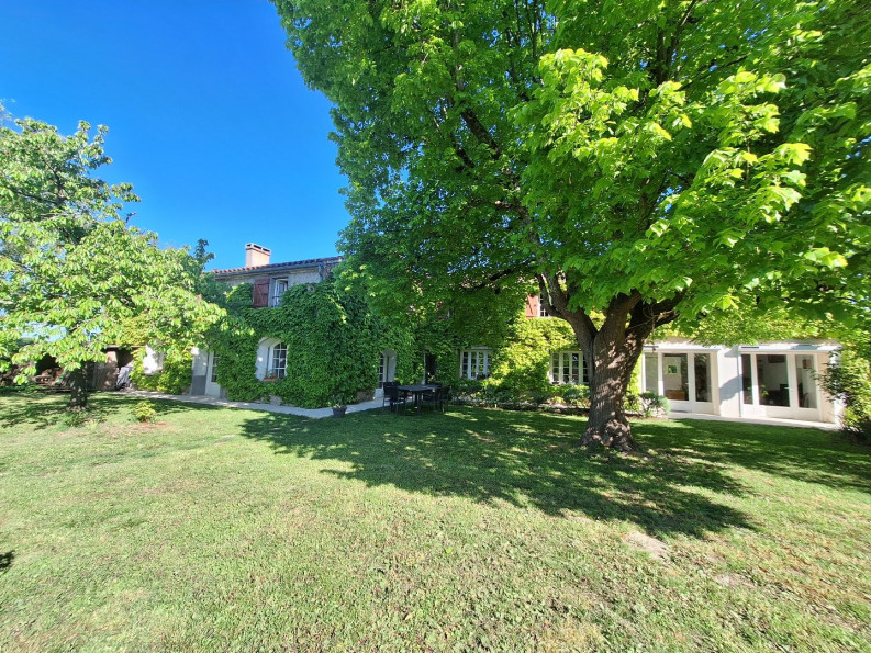 vente Maison Chateaubernard - Photo 1