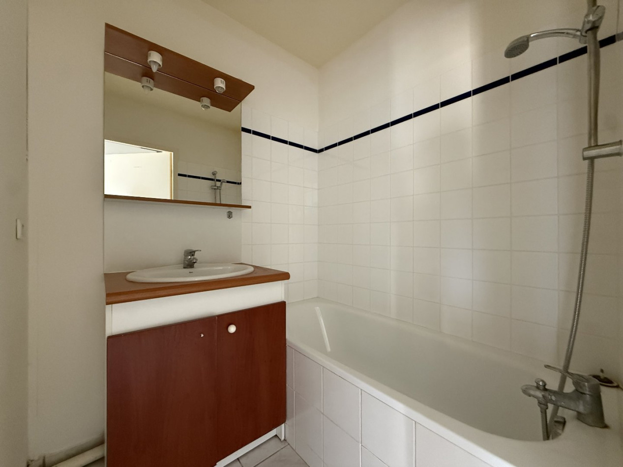 location Appartement Cognac - Photo 5