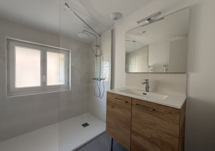 location Maison Salles D'angles