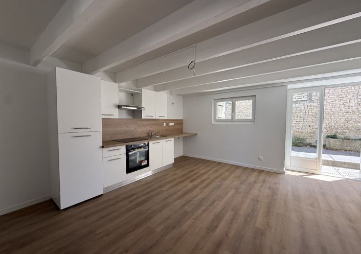 location Maison Salles D'angles