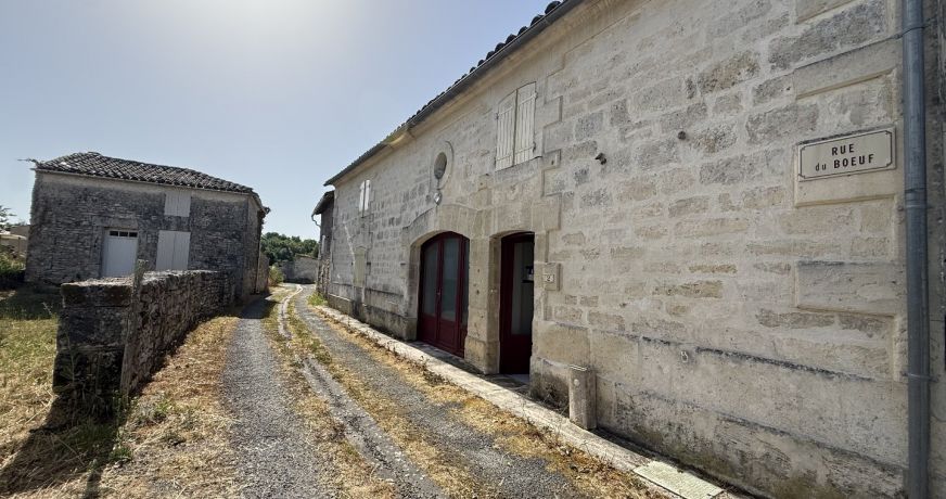 location Ateliers et bureaux Louzac Saint Andre