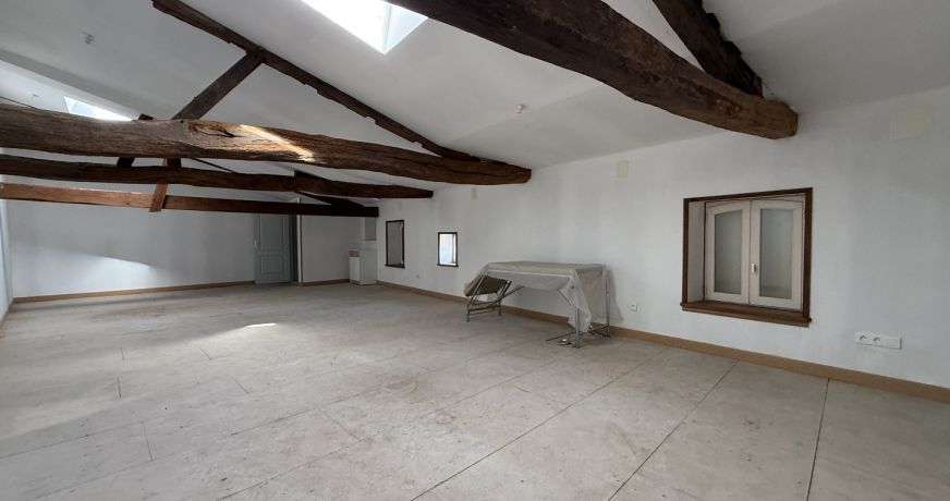 location Ateliers et bureaux Louzac Saint Andre