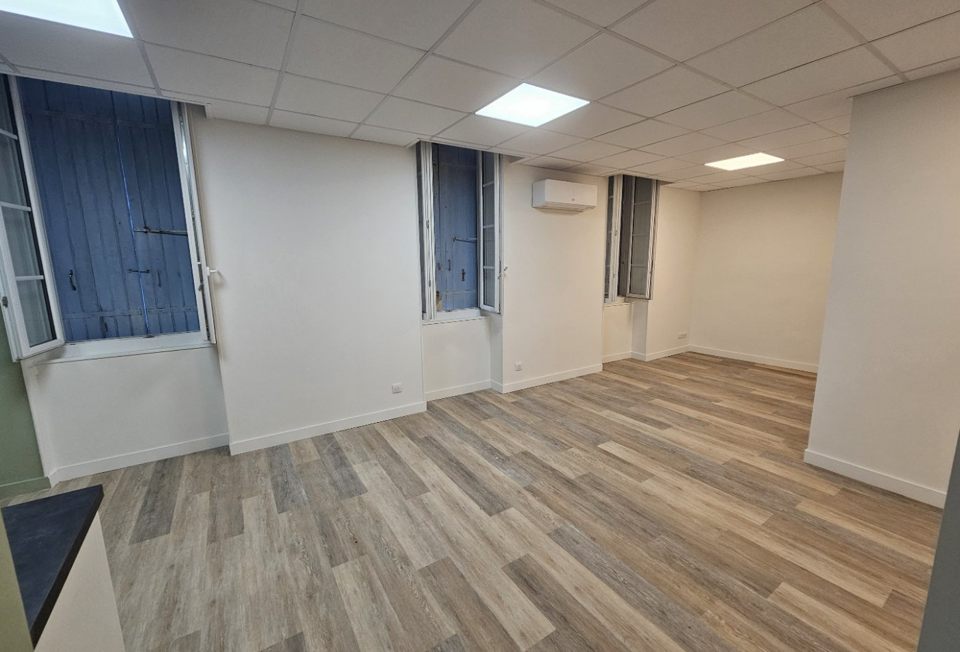 location Appartement Burie - Photo 2