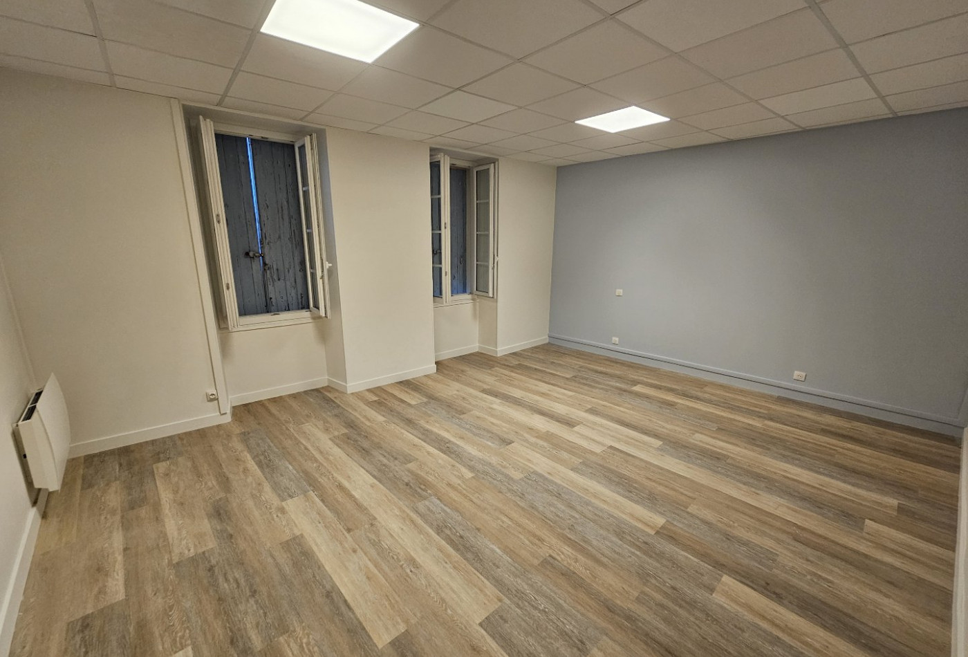 location Appartement Burie - Photo 4