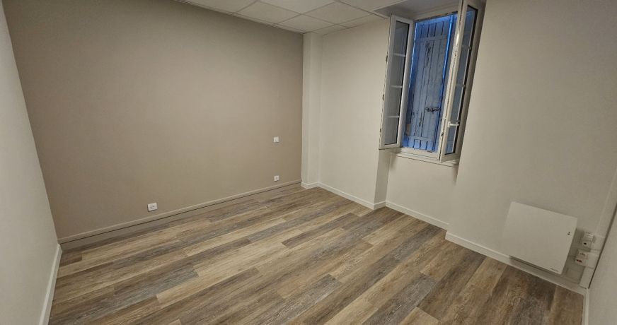location Appartement Burie