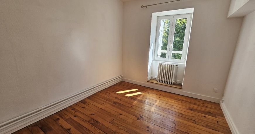 location Maison de campagne Saint Laurent De Cognac