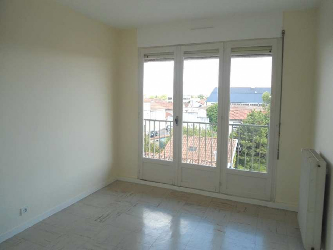 location Appartement en résidence Cognac - Photo 5