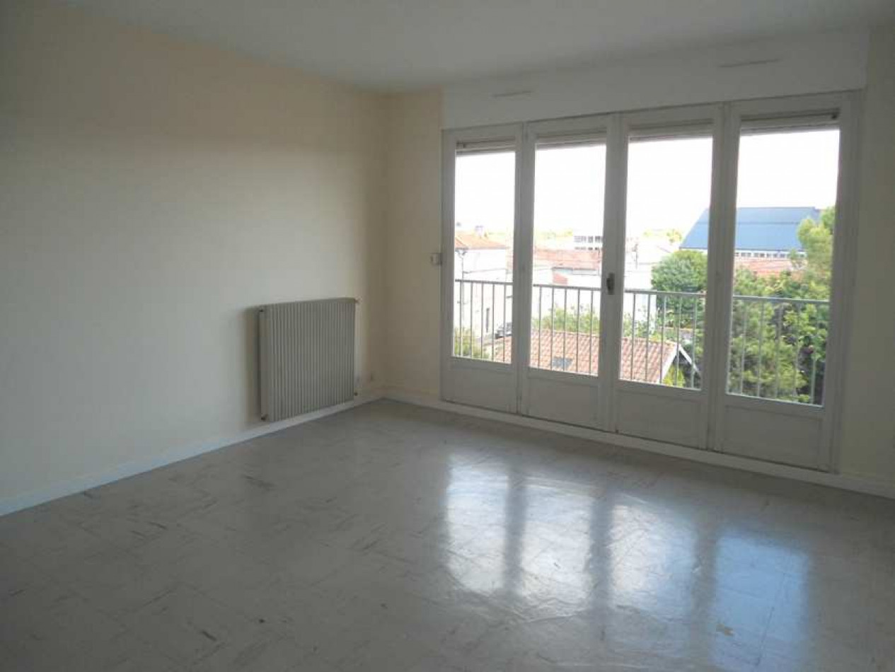 location Appartement en résidence Cognac - Photo 2