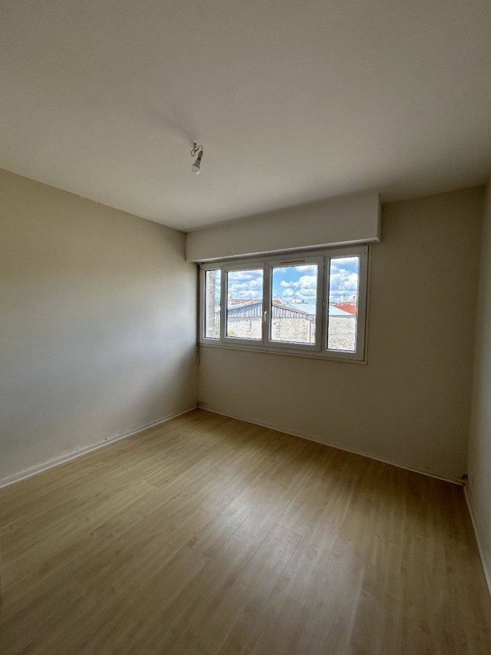 location Appartement Cognac - Photo 8