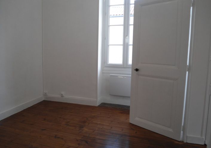 location Appartement Cognac