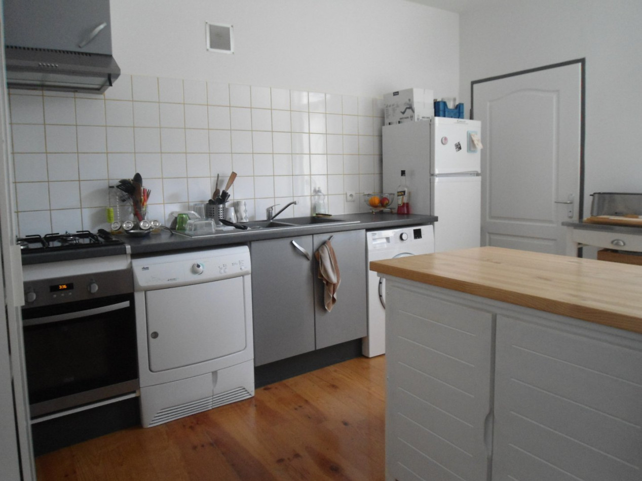 location Appartement rénové Cognac - Photo 2