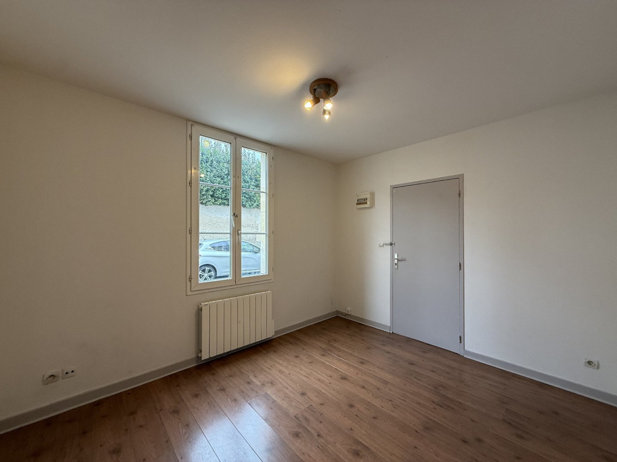 location Appartement Cognac - Photo 2