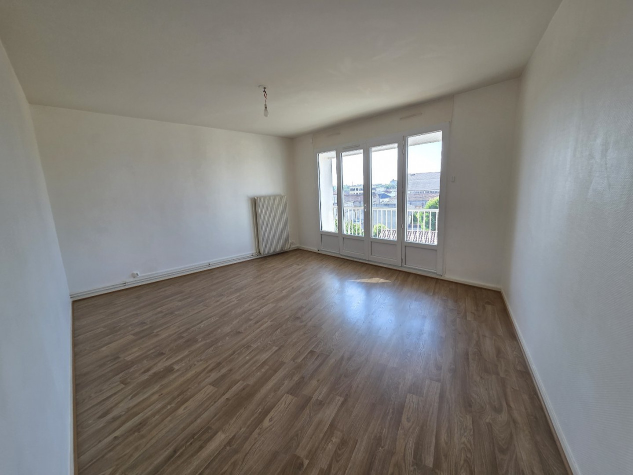location Appartement Cognac - Photo 1