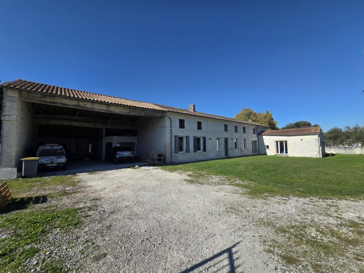 vente Maison Coulonges - Photo 1