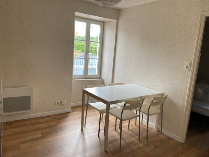 location Appartement Angouleme - Photo 1