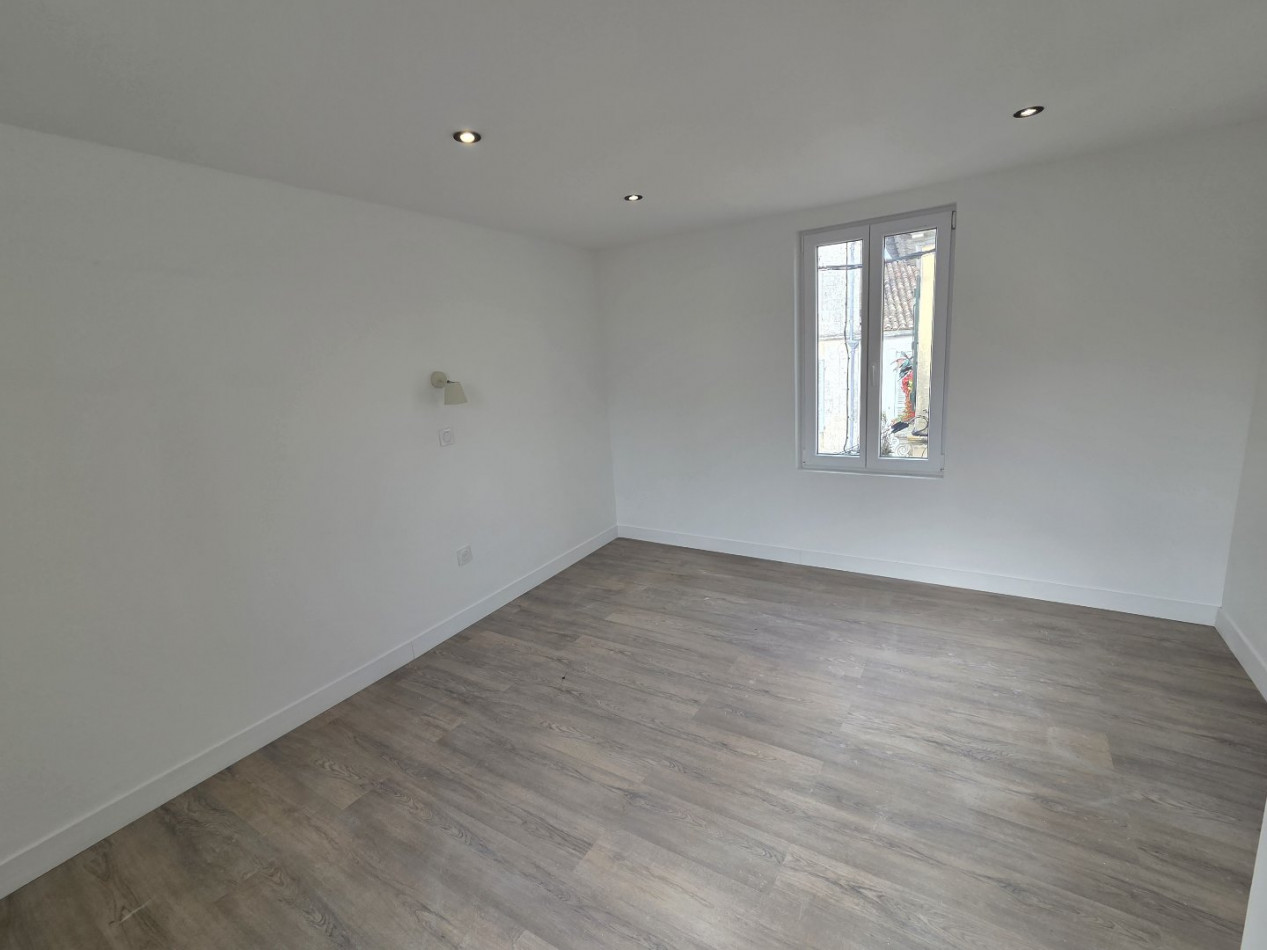 vente Maison Ruelle Sur Touvre - Photo 5
