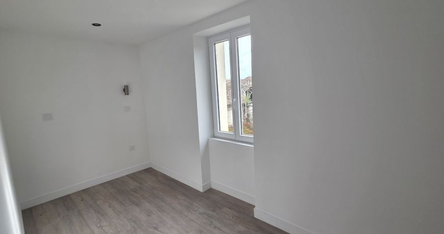 vente Maison Ruelle Sur Touvre