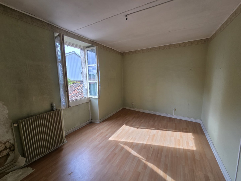 vente Maison Le Gond Pontouvre - Photo 4
