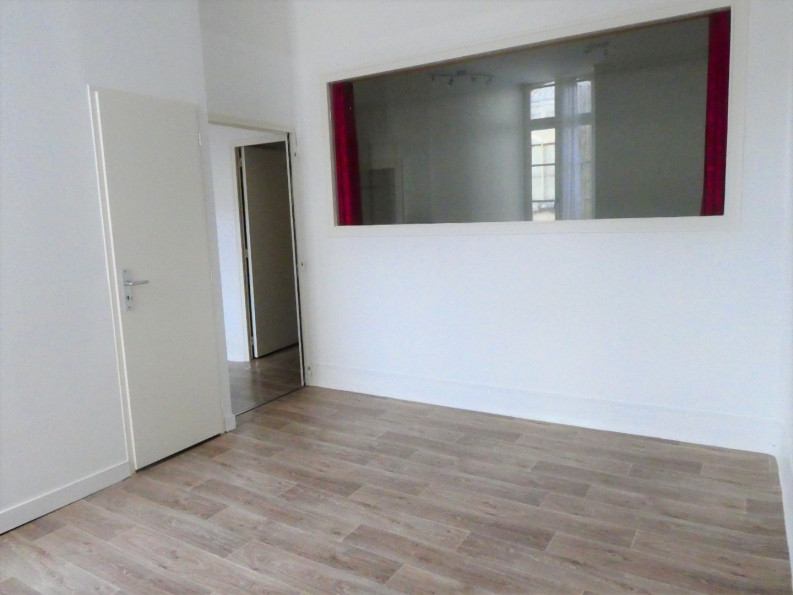 location Appartement Angouleme - Photo 8