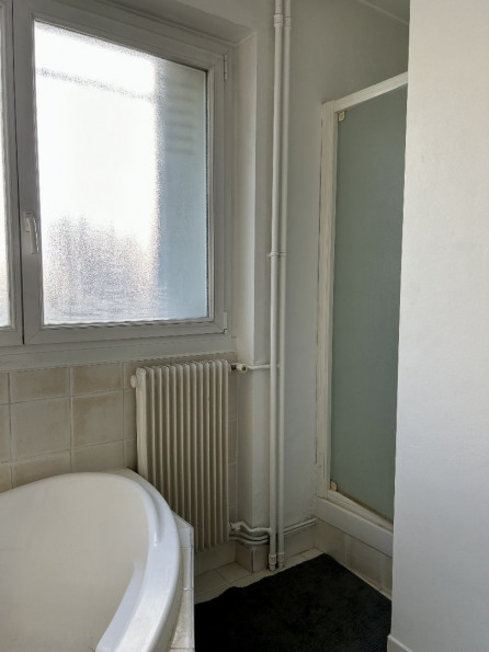 location Appartement Angouleme - Photo 10
