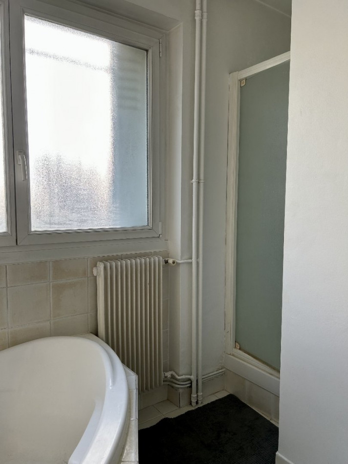 location Appartement Angouleme - Photo 10