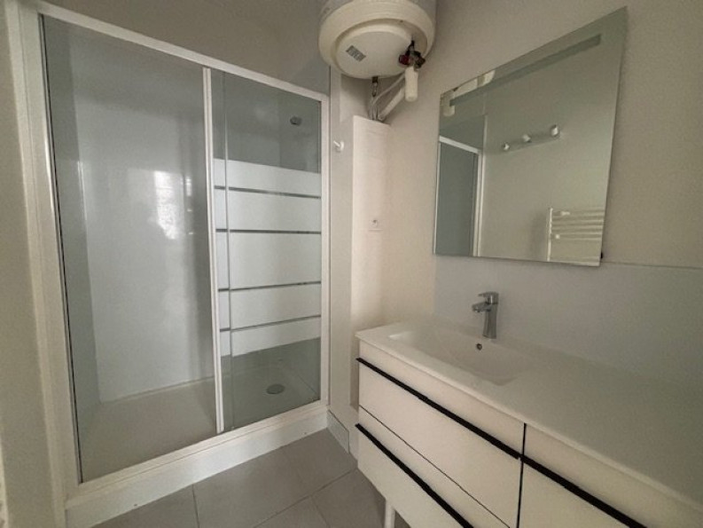 location Appartement Angouleme - Photo 5