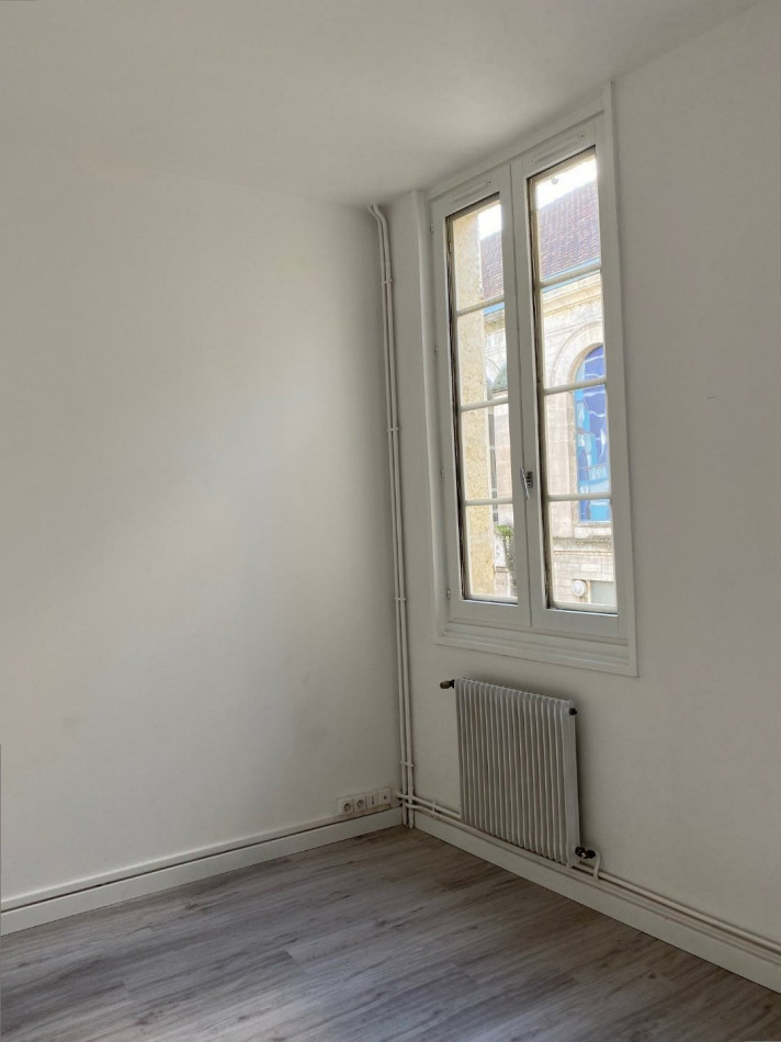 location Appartement Angouleme - Photo 3