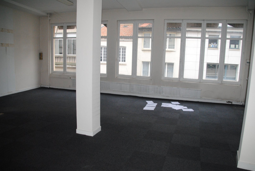 vente Immeuble Angouleme - Photo 2