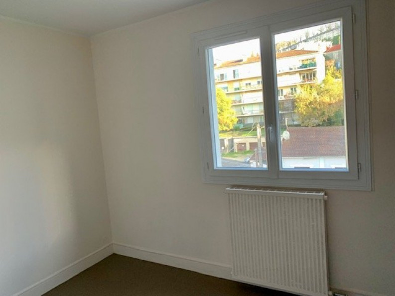 location Appartement Angouleme - Photo 2