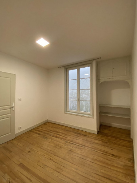 location Appartement Angouleme - Photo 4