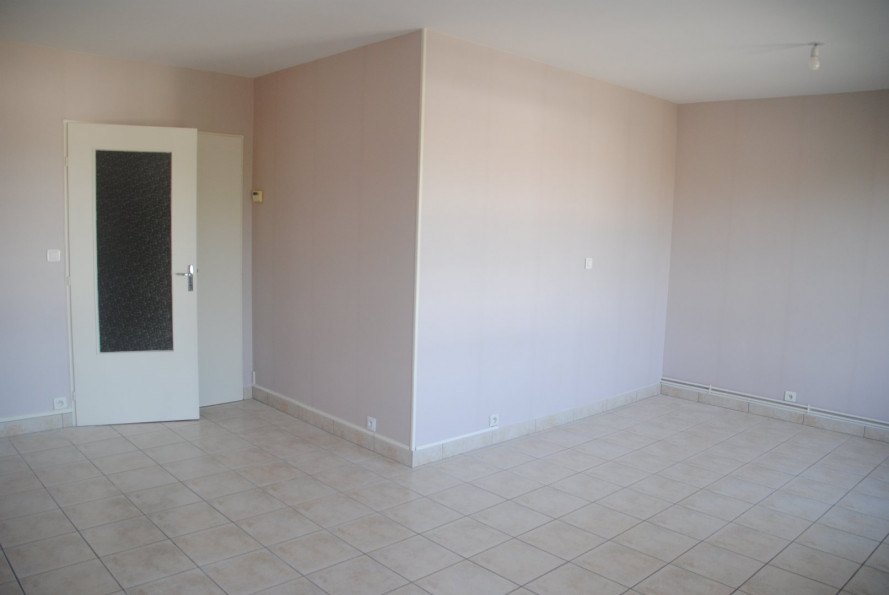 location Appartement Angouleme - Photo 1