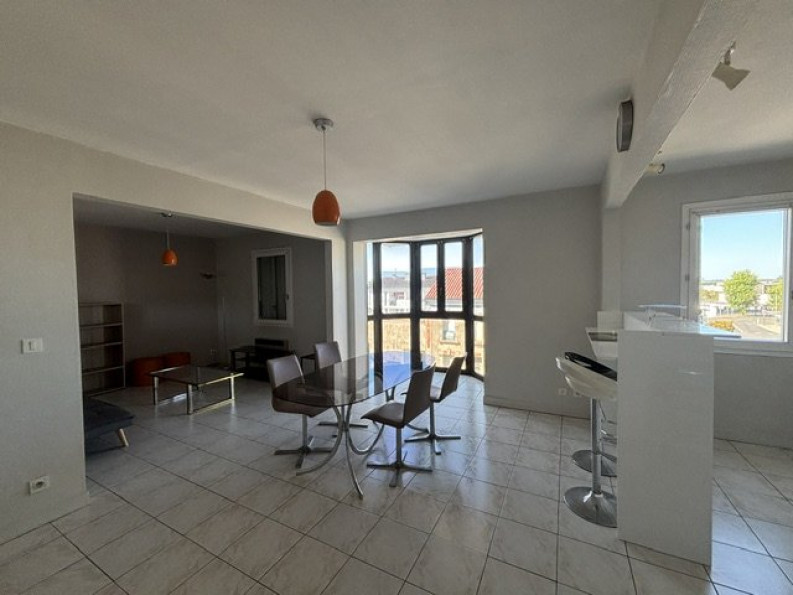 location Appartement Angouleme - Photo 1