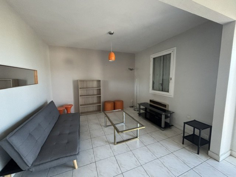 location Appartement Angouleme - Photo 3