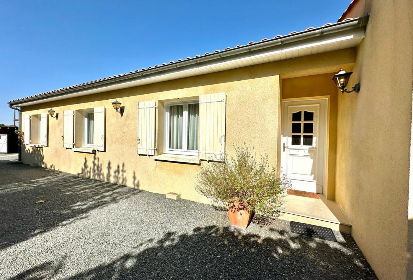 vente Maison Louzignac - Photo 2